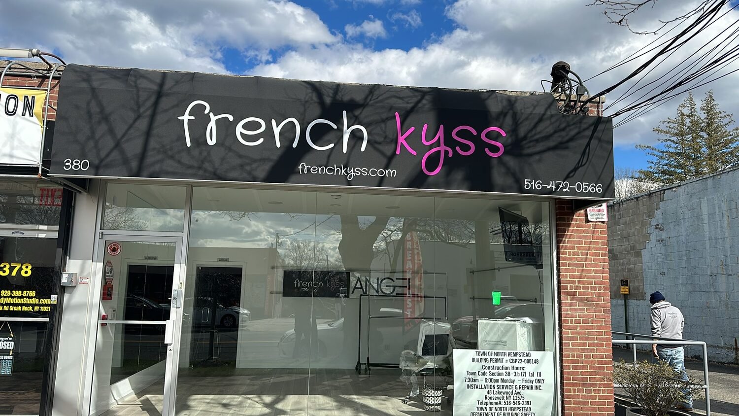 Storefront awning for French Kyss