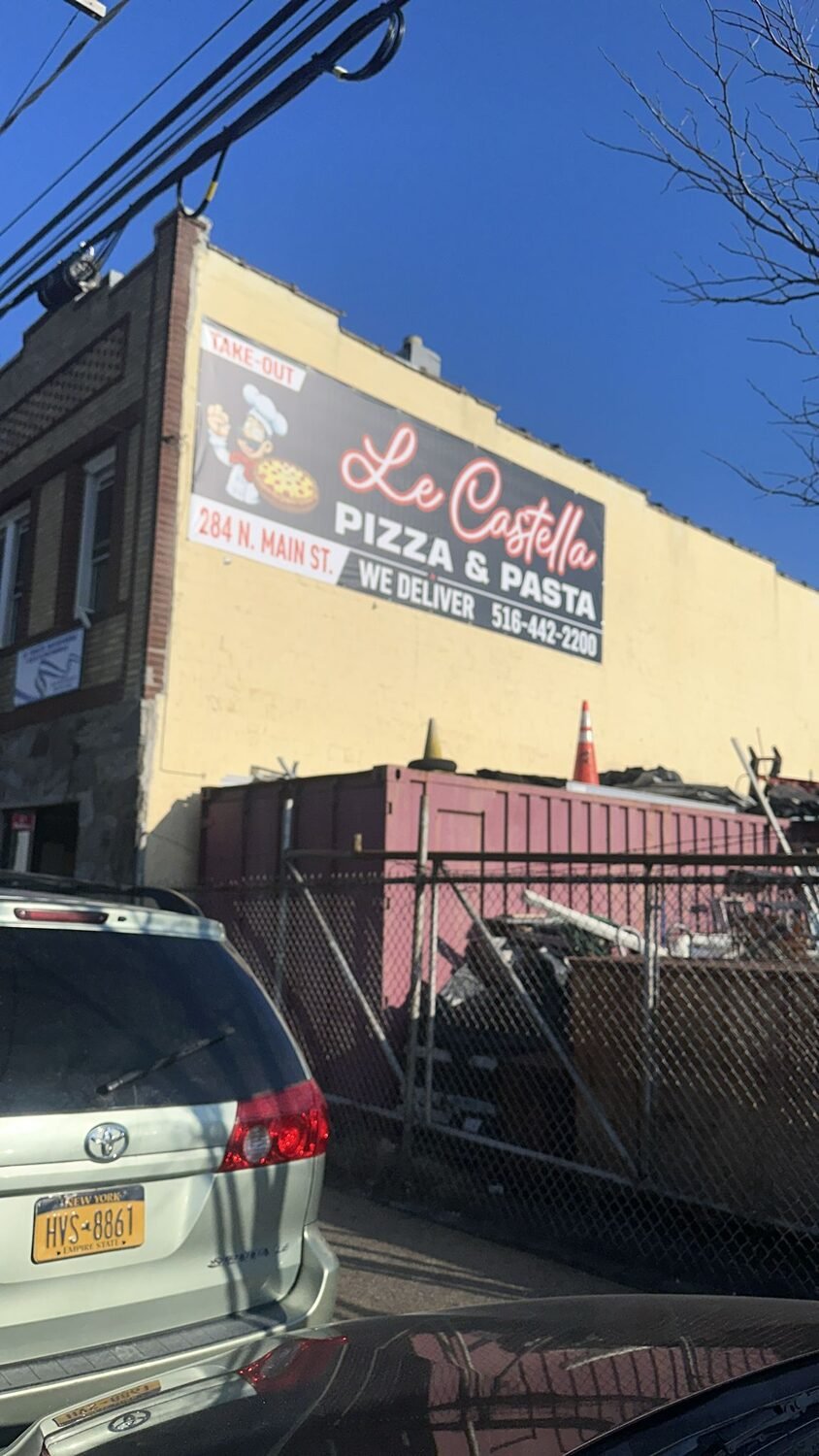 Wall banner for Le Castella Pizza & Pasta